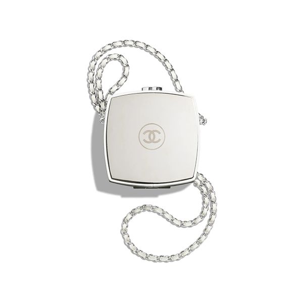 Chanel Clutch With Chain Patent Goatskin & Silver Metal White