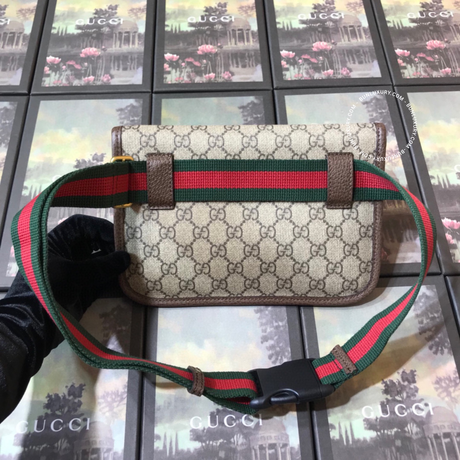 Túi Xách Gucci Neo Vintage GG Supreme Belt Bag 493930
