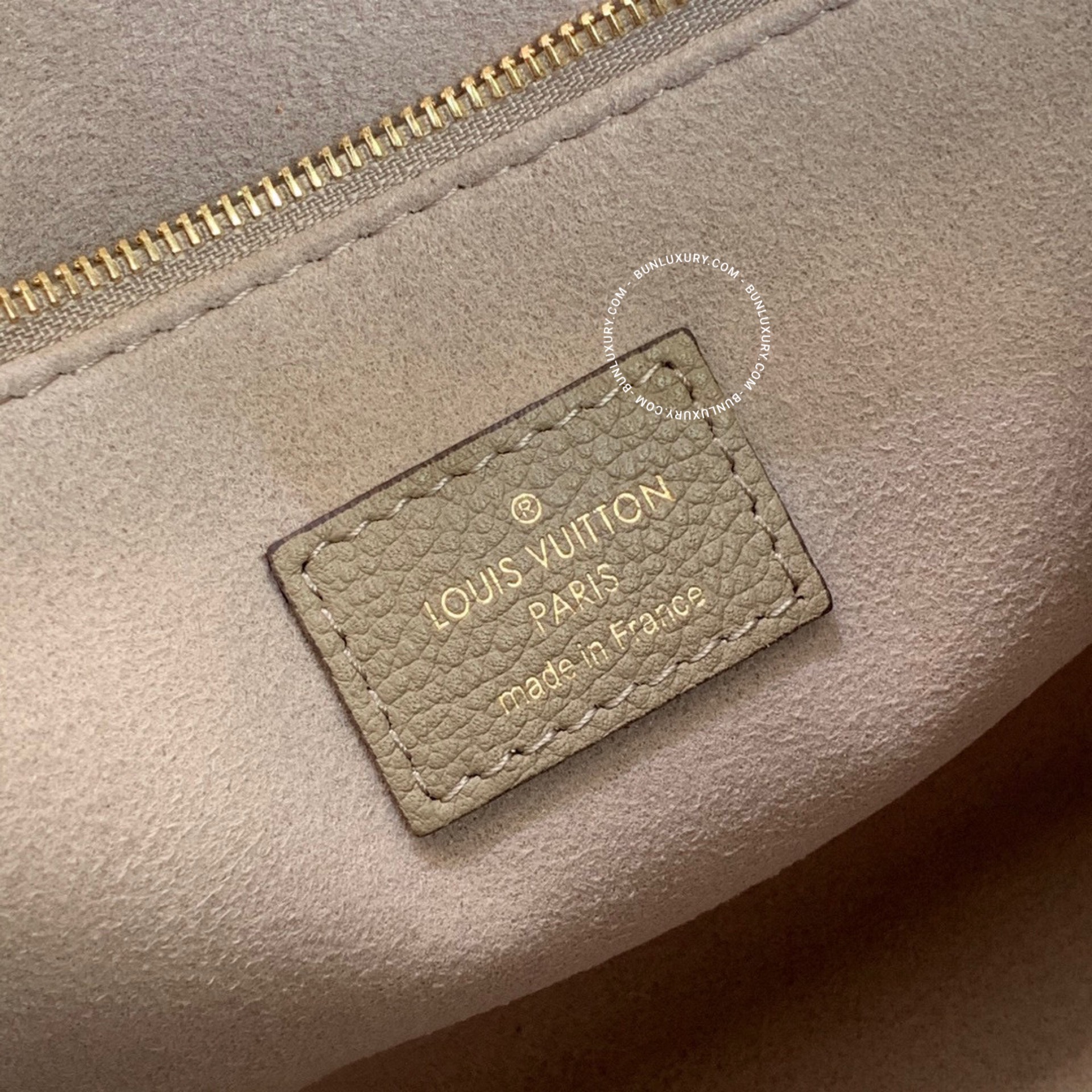 Túi Xách Louis Vuitton Onthego Pm Beige Cream M45779